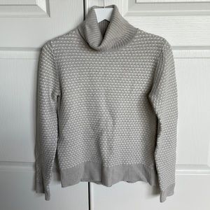 Size XS Jcrew Factory Turtleneck sweater